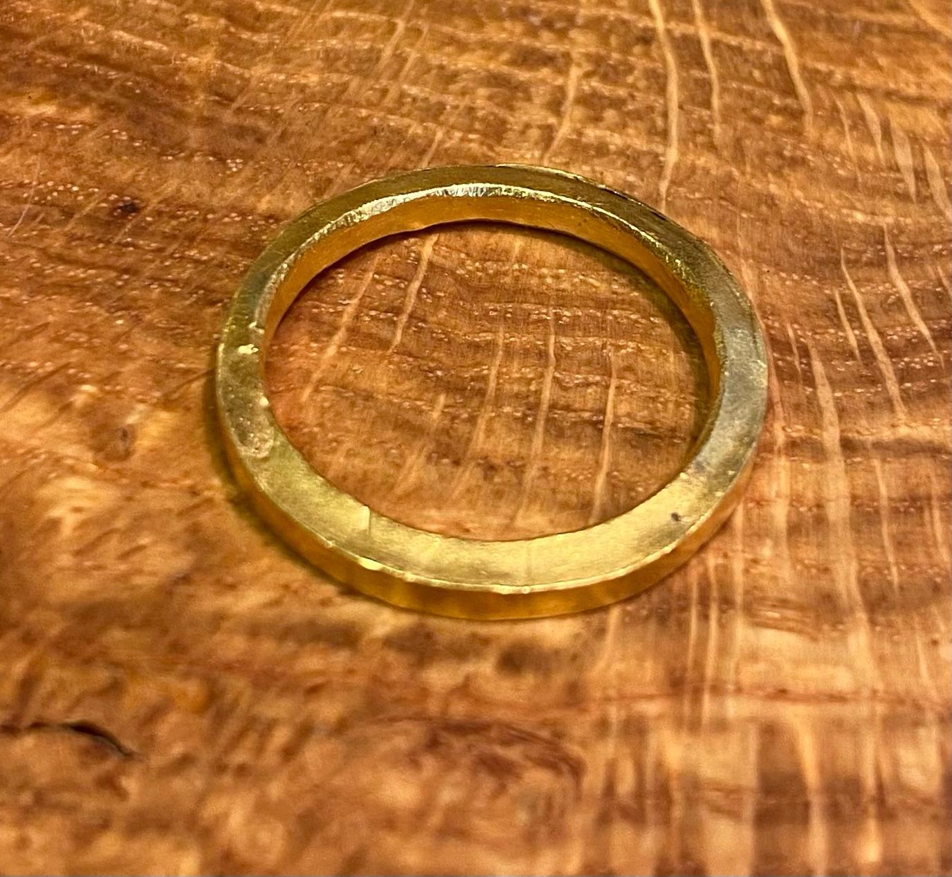 Gold 2.3mm Smooth Ring